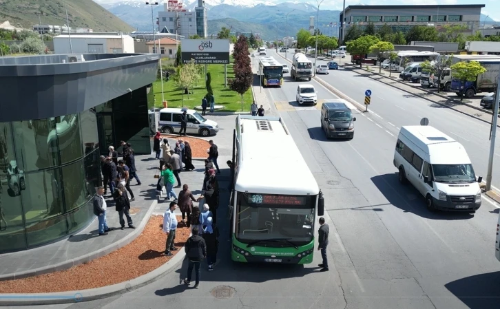 Başkan Büyükkılıç’a İstihdam Fuarına "ücretsiz ulaşım" teşekkürü
