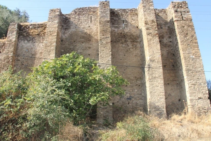 Başkan Kaplan, Cincin Kalesi’ni turizme kazandıracak
