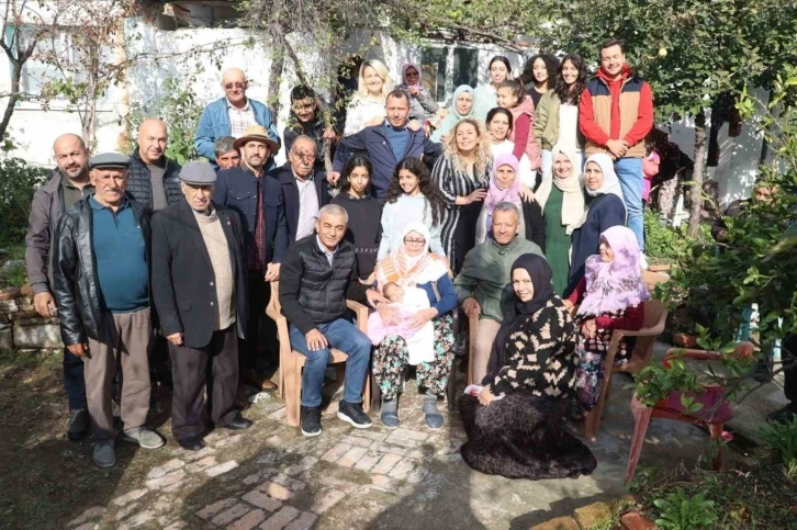 Başkan Kaplan’dan cumhuriyetle yaşıt Fatma nineye vefa
