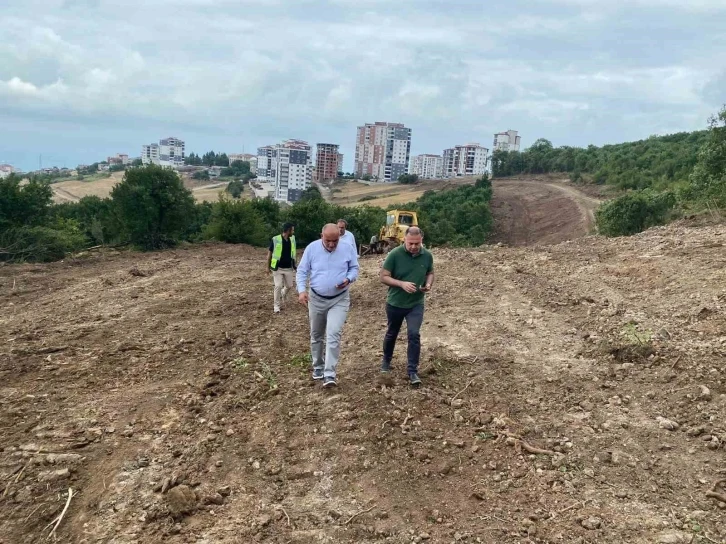 Başkan Sandıkçı: “Ulaşım ağımızı yeni yollarla güçlendiriyoruz”
