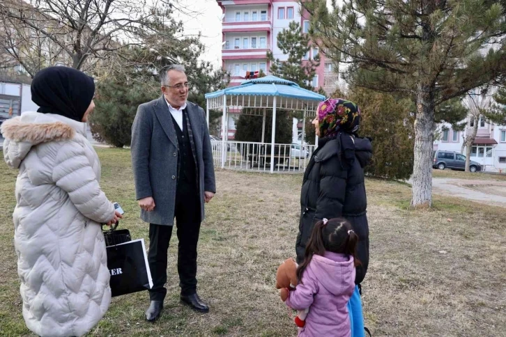 Başkan Savran Cevher Dudayev Mahallesi’nde vatandaşlarla bir araya geldi