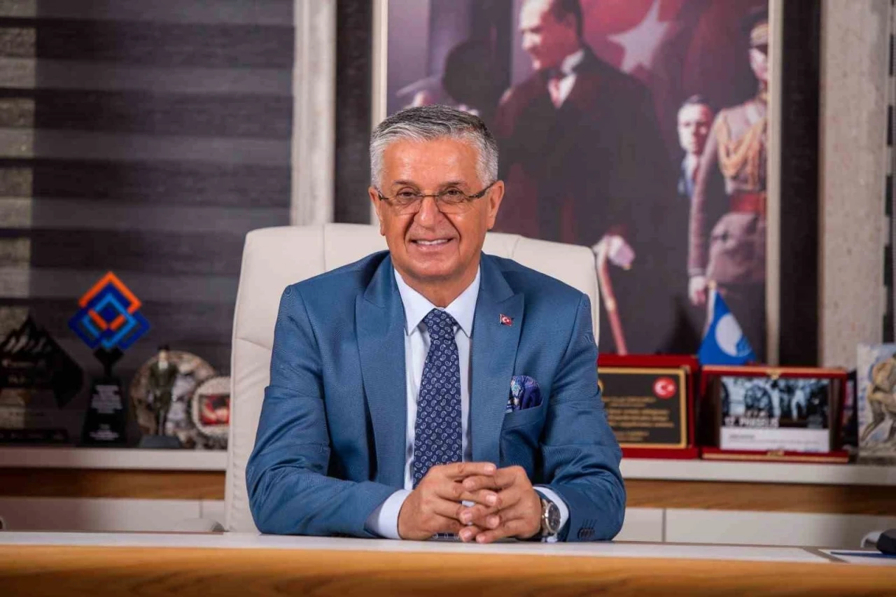 Başkan Topaloğlu: "Göynük pazar yerimizin resmi açılışını cuma günü gerçekleştireceğiz"
