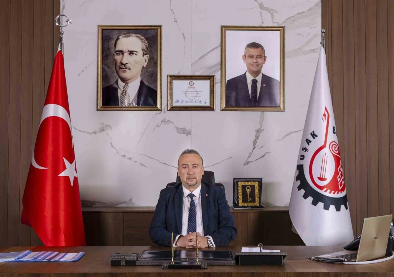 Başkan Yalım; &quot;2025 yılında büyüyen ve gelişen Uşak’a nice hizmetleri kazandıracağız&quot;
