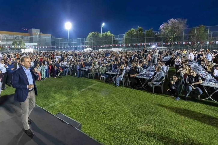 Başkanı Seçer, belediye personeliyle bayramlaştı
