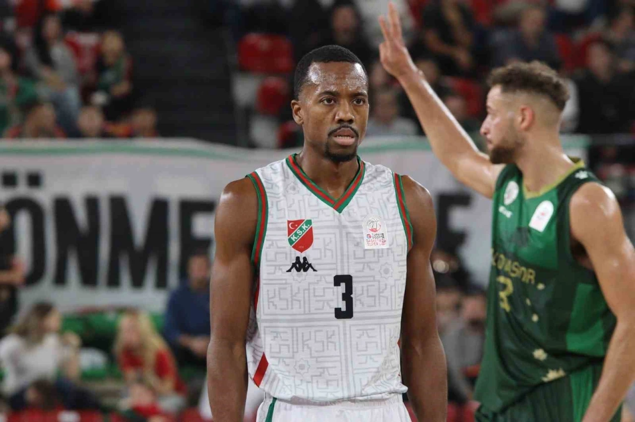 Basketbol Süper Ligi: Karşıyaka: 104 - Yalovaspor: 81