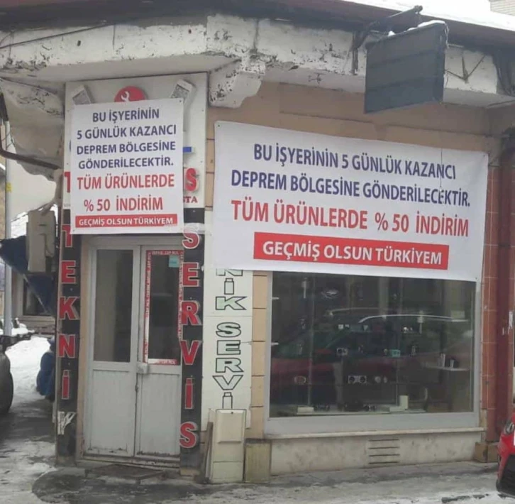 Bayburt esnafı kazançlarını deprem bölgesine bağışlıyor
