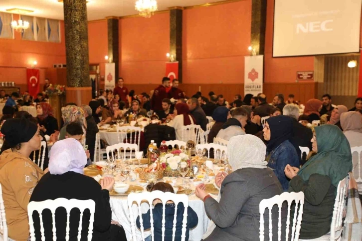 Bayburt’ta "Bir Lokma Bin Sofra" iftar programı gerçekleşti
