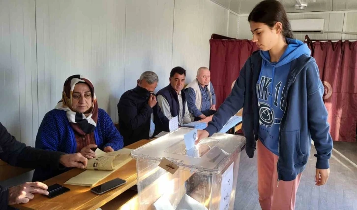 Bayburt’ta seçmenler sandık başında
