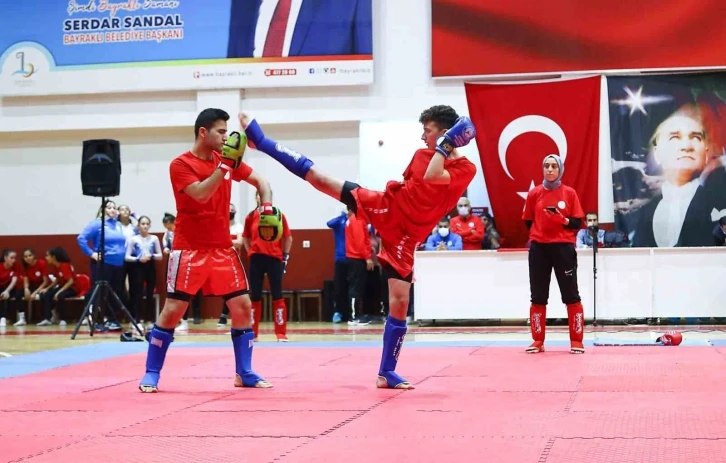 Bayraklı’da kış spor okulları kayıtları başladı
