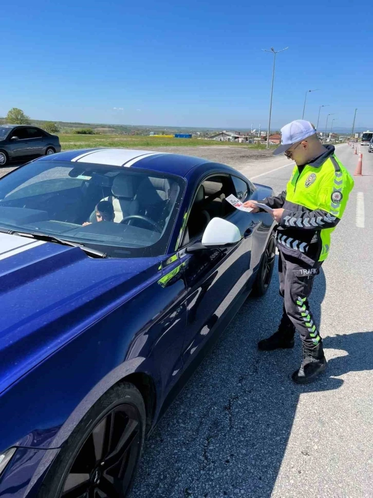 Bayram tatili boyunca yapılan denetimlerde 525 bin lira ceza kesildi
