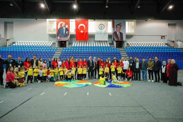 BAYÜ Çocuk Şenliği, futbol turnuvası elemeleri ile ses yarışması elemeleriyle tamamlandı
