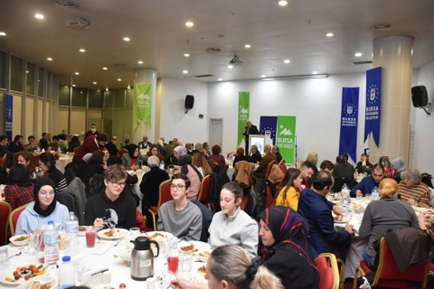 Bursa Kent Konseyi ailesi iftarda buluştu