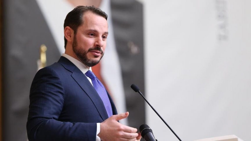 Bakan Albayrak: Yılı pozitif büyüme ile tamamlayacağız