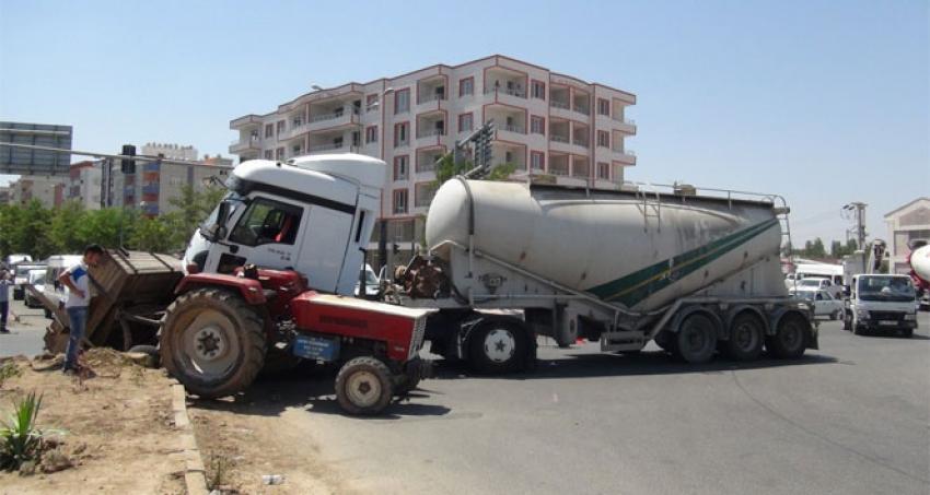 Beton mikseri traktörü biçti 3:yaralı