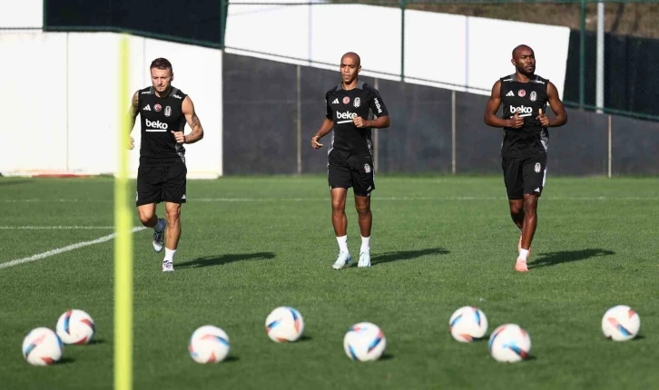 Beşiktaş’ta yeni transfer Joao Mario, bireysel çalıştı
