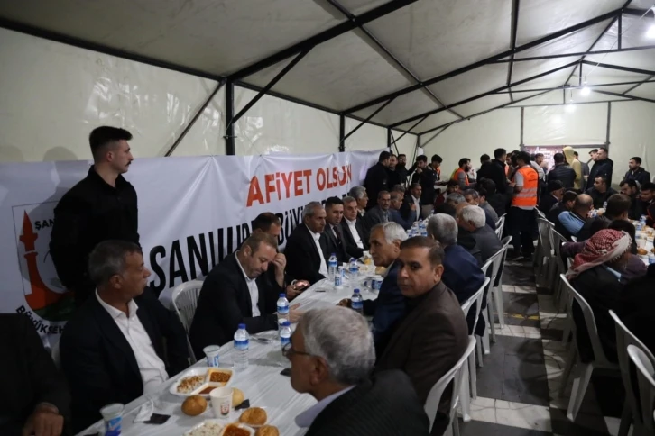 Beyazgül Suruç’ta vatandaşlarla iftar açtı
