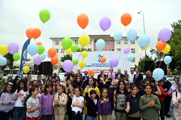 Beyhekim Gelişim ve Teknoloji Akademisi yılsonu sergisiyle dönemi kapattı
