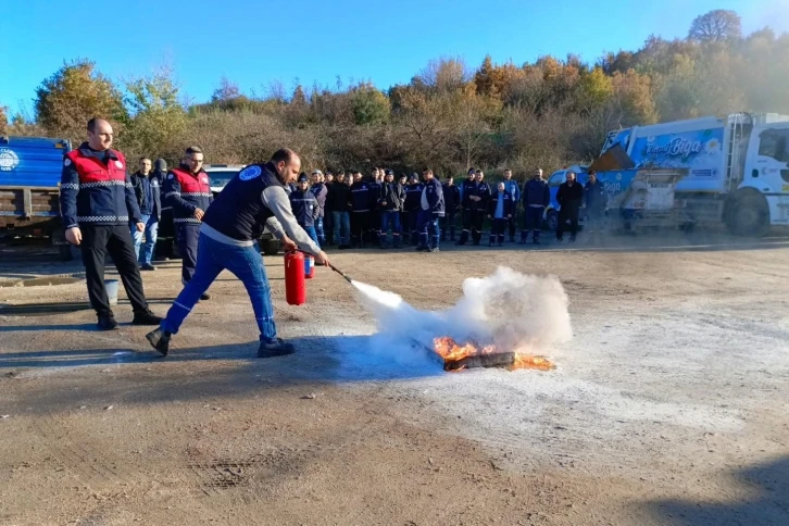 Biga Belediyesi personeline acil durum eğitimi verildi
