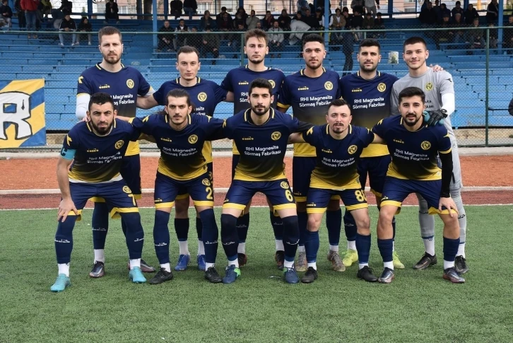 Bilecik 1. Amatör Lig’de Söğütspor ve Vitraspor’un bileği bükülemiyor
