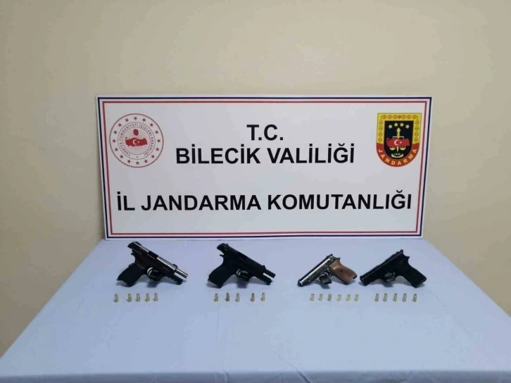 Bilecik’te kaçak silah ticaretine suçüstü
