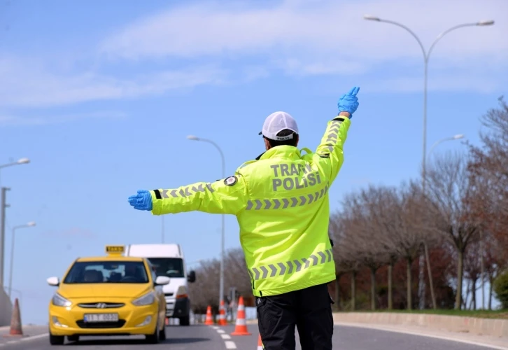 Bilecik’te sürücülere 5 milyon 225 bin liralık trafik cezası
