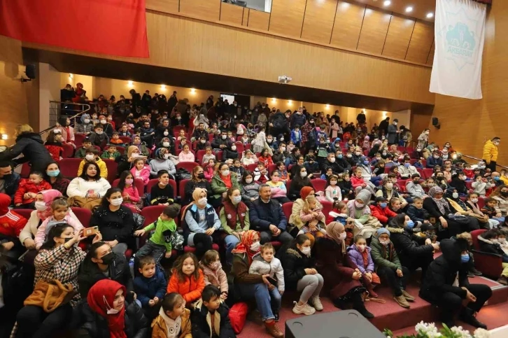 Bilim Merkezi etkinlikleri çocuklar için dolu dolu geçiyor
