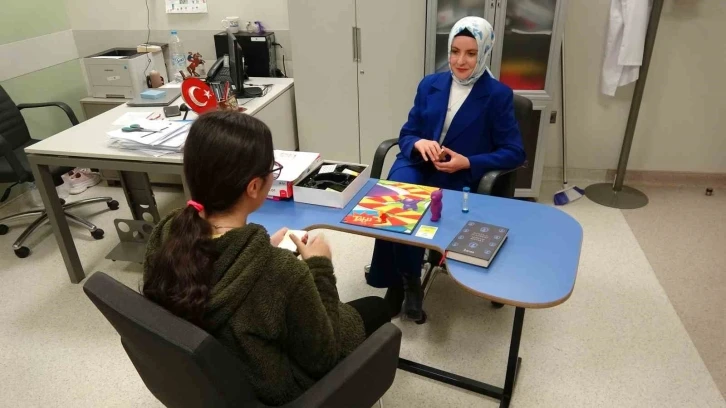 Birçok konuşma bozukluğu terapiyle tedavi ediliyor
