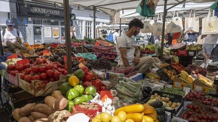 Birleşik Krallık'ta yıllık enflasyon temmuzda yüzde 6,8 ile beklentilere paralel gerçekleşti