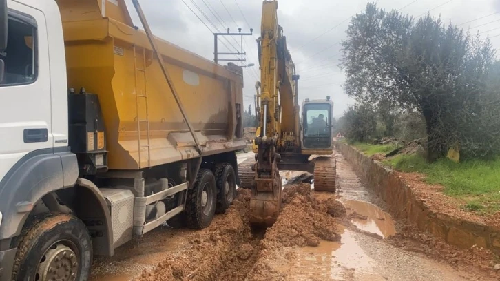 Bodrum Belediyesi, Kızılağaç yolunda çalışma başlattı
