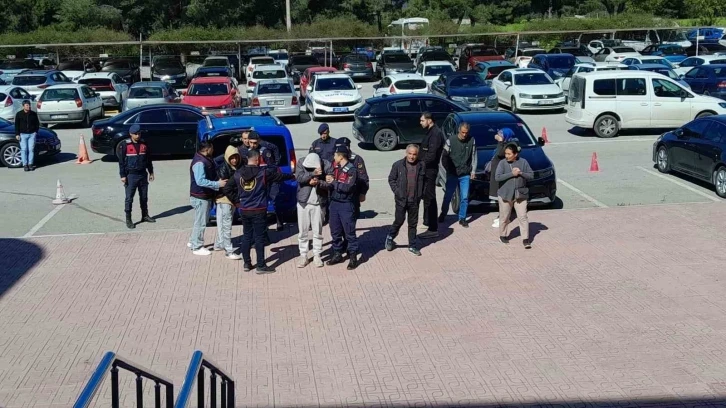 Bodrum’da göçmen kaçakçılığı operasyonu: 3 tutuklama
