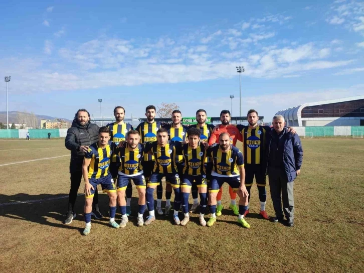 Bölgesel Amatör Lig: 12 Bingölspor: 2- Hacılar Erciyesspor: 2
