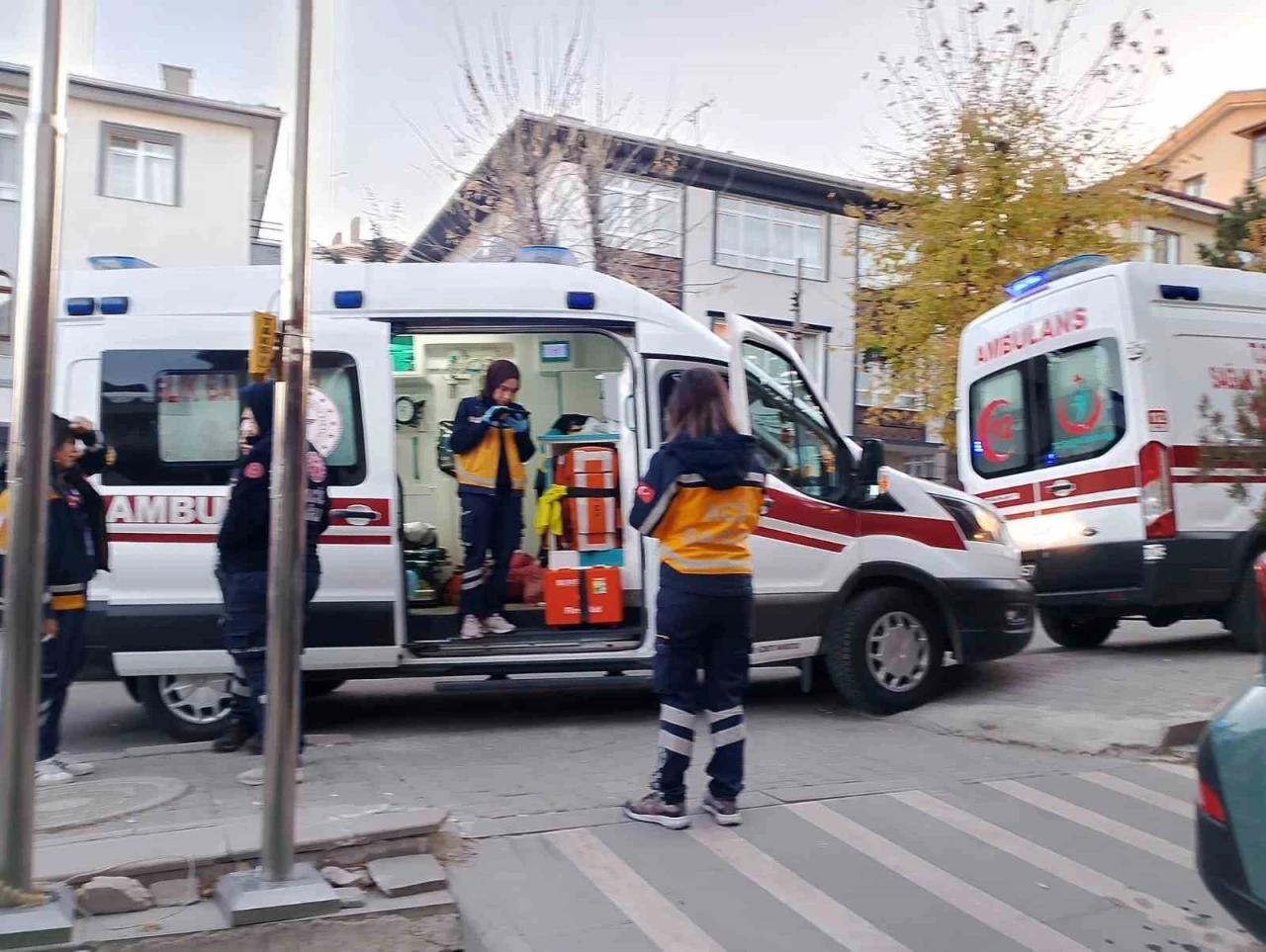 6 kişilik aile doğalgazdan zehirlendi