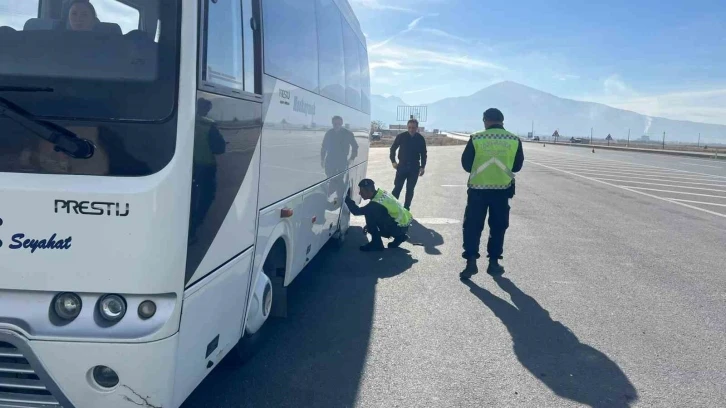 Bolvadin’de kış lastiği denetimi
