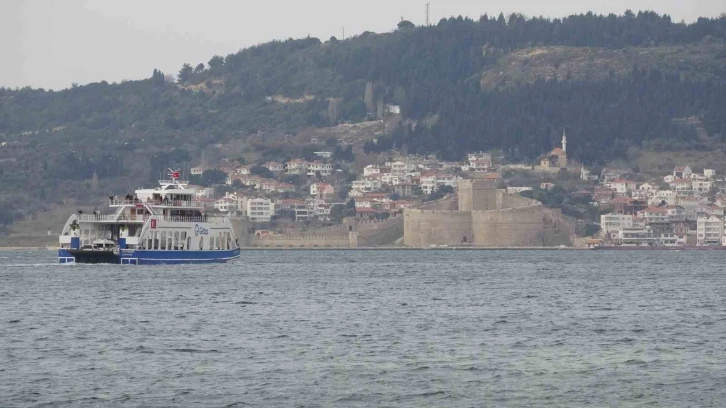 Bozcaada ve Gökçeada’da tüm feribot seferleri iptal edildi