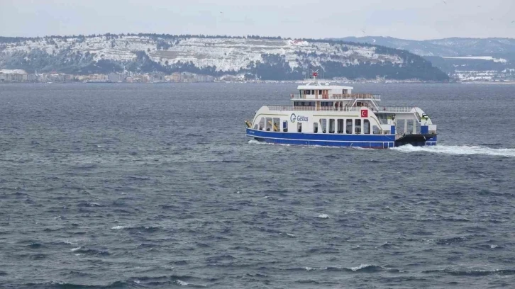 Bozcaada ve Gökçeada’ya yarınki bazı feribot seferleri iptal edildi
