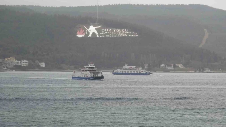 Bozcaada’ya bazı feribot seferleri fırtına nedeniyle iptal edildi
