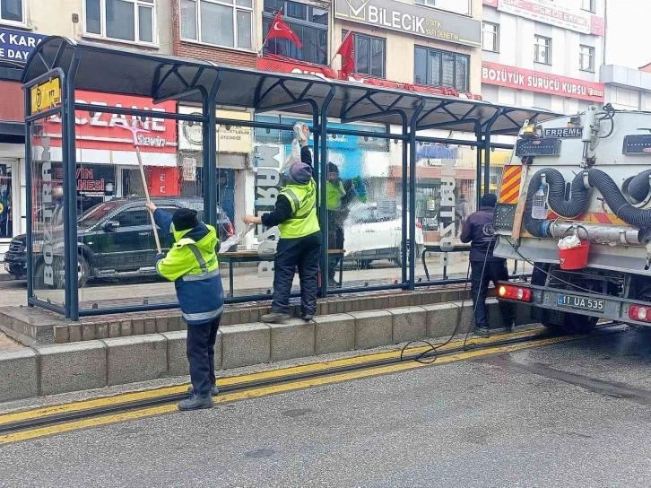 BOZTRAM İstasyonlarında temizlik çalışmaları
