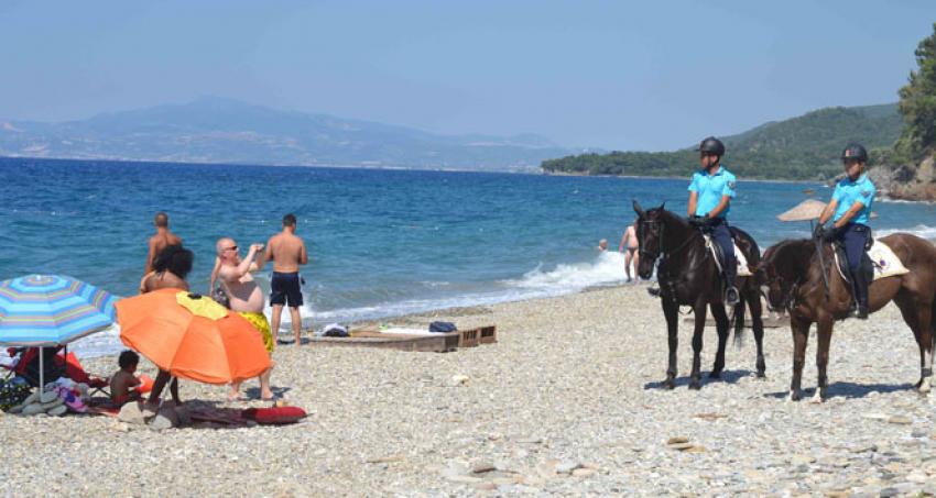 Bunlar da atlı jandarma!