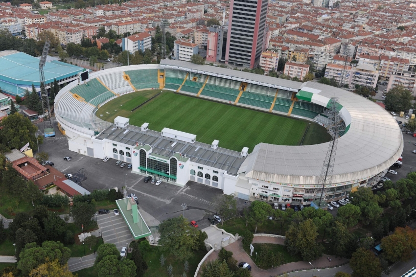 Tarihi stadyuma vefasızlık!