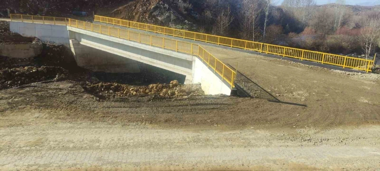 Bükardı Güvenlik Yolu Köprüsü tamamlandı
