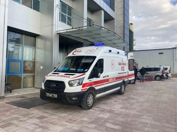 Burdur’da boya yaparken düşerek ağır yaralanan şahıs hayatını kaybetti
