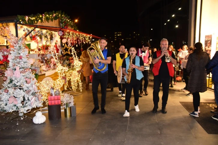 Bursa Christmas Market’te yeni yıl coşkusu başladı