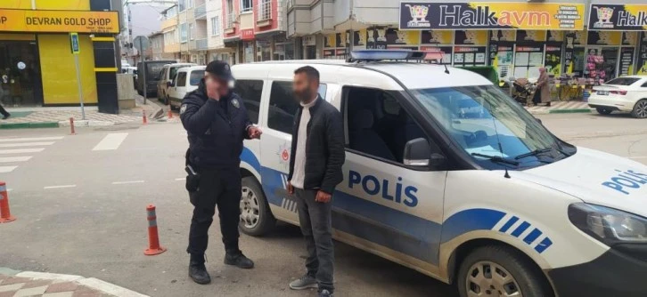 Bursa’da yapılan denetimlerde çok sayıda düzensiz göçmen yakalandı