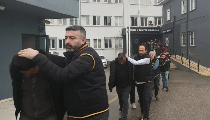 Bursa'da iş insanlarına yüzde 4 bin faizle para sattılar