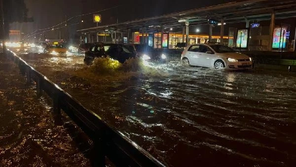 Bursa'da lodos, sağanak ve dolu yağışı