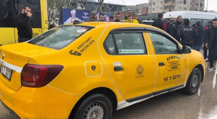 Bursa'da taksi şoförü boynundan bıçaklandı 