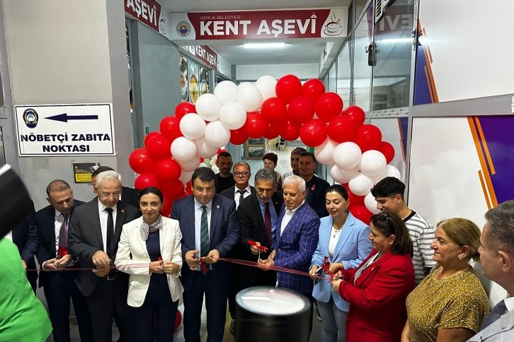 Bursa Gemlik Belediyesi Kent Aşevi’nde hafta içi her sabah sıcak çorba ikram edecek