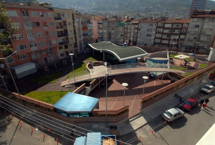 Bursa trafiğine otoparklı çözüm 