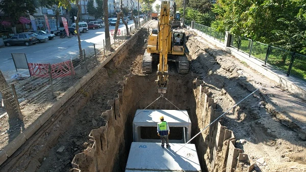 Bursa ve ilçelerinde altyapı yenileme çalışmaları 