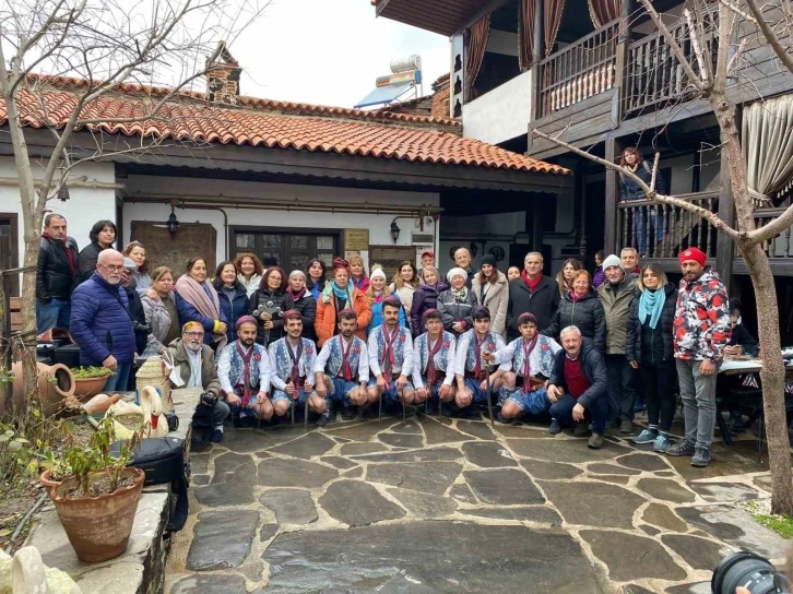 Bursalı doğa severler Kula’ya hayran kaldı